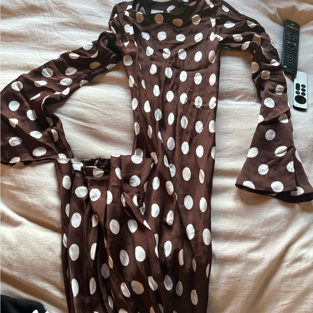 HEMANT & NANDITA Tira Brown and White Polka Dot Long Sleeve Dress - Picture 7 of 8